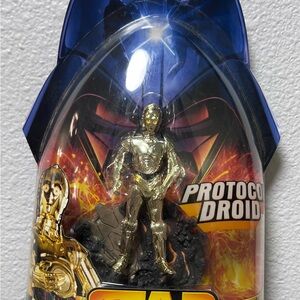 Star Wars Vintage 2005 “Revenge of the Sith” Protocol Droid Figurine C-3PO